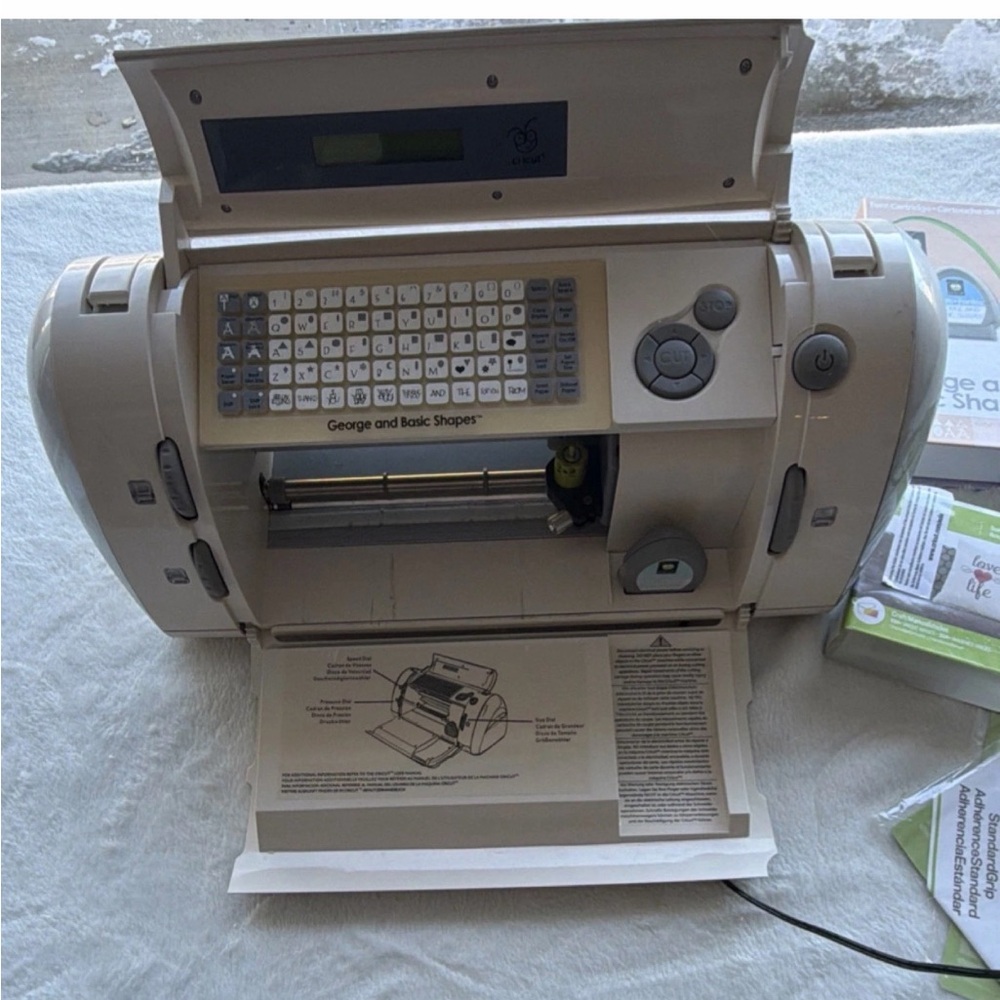 Cricut Cutting Machine with Green Accessories